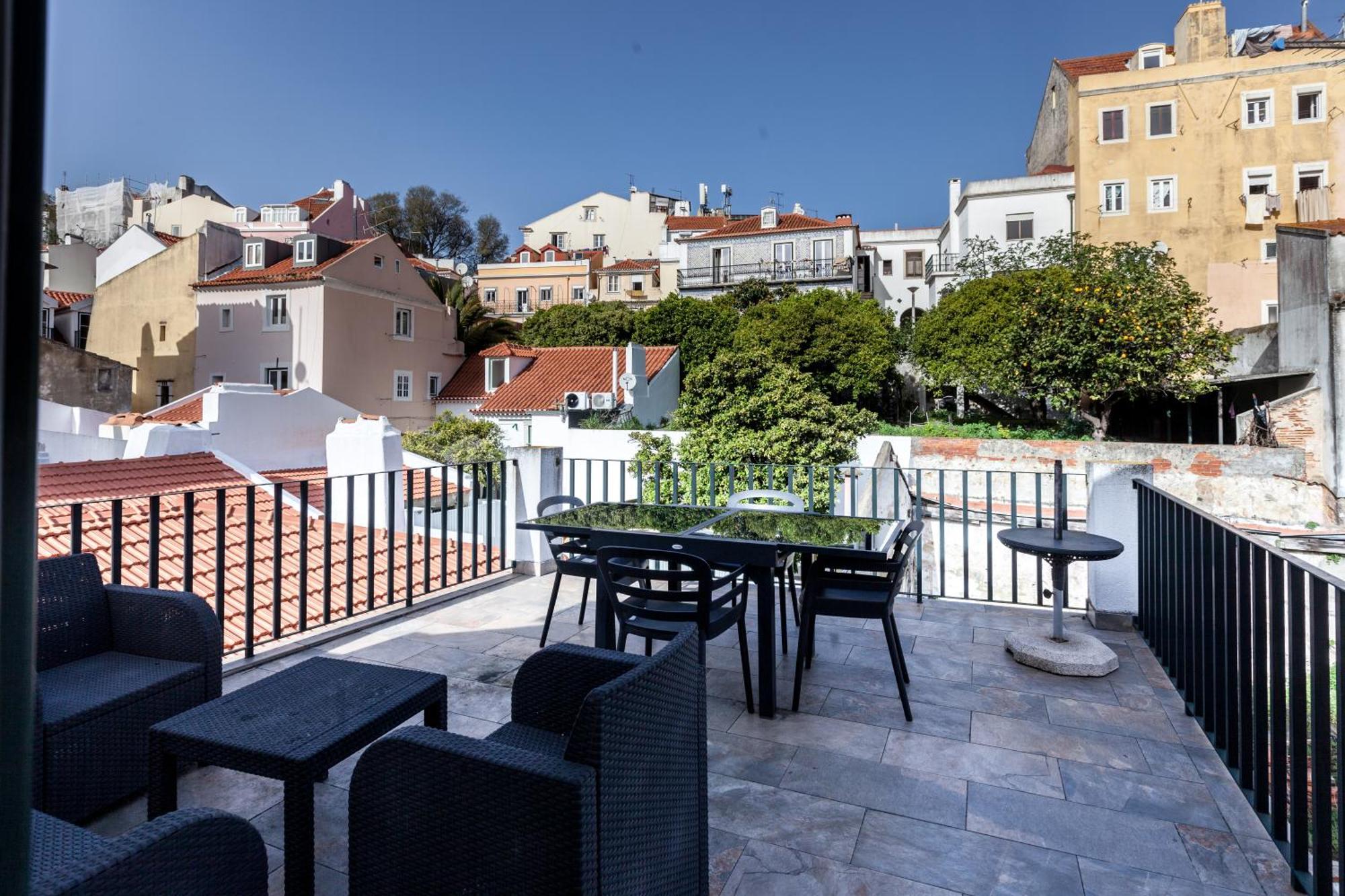 Апартаменты Flh Portas Do Sol Duplex With Terrace Лиссабон Экстерьер фото