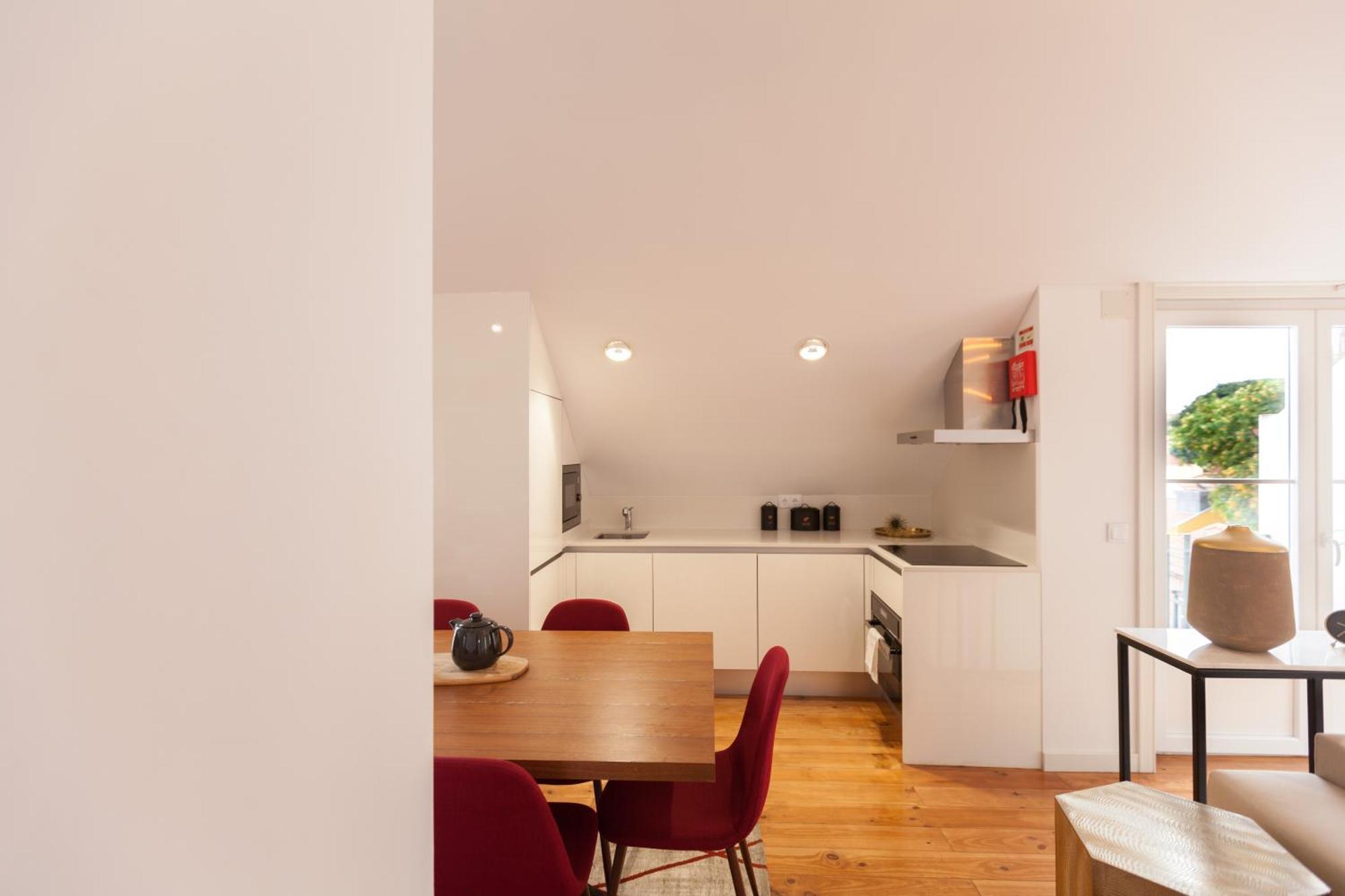 Апартаменты Flh Portas Do Sol Duplex With Terrace Лиссабон Экстерьер фото